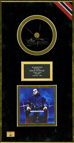 File:Award engel1.jpg