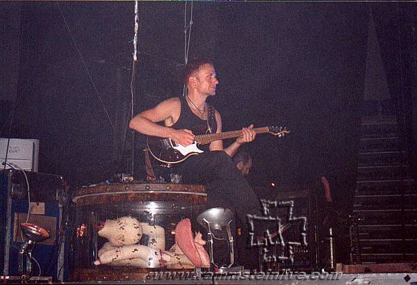 File:01.06.2001paul.jpg