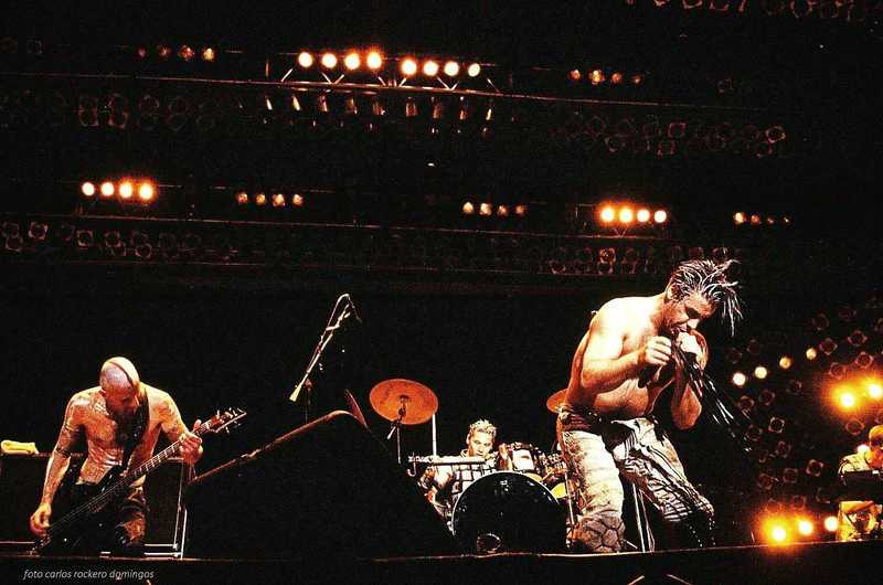 File:17.04.1999band.jpg