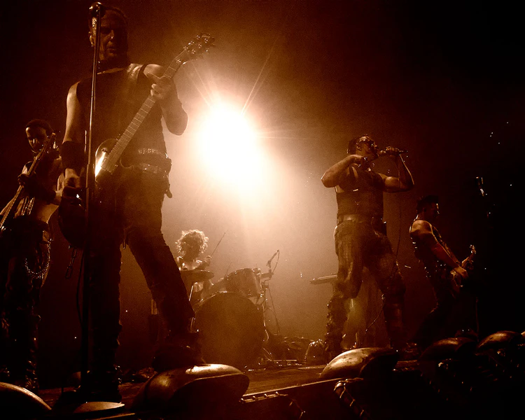 File:21.04.2012band.jpg