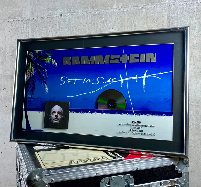File:OLIVER Sehnsucht Platinum.jpg