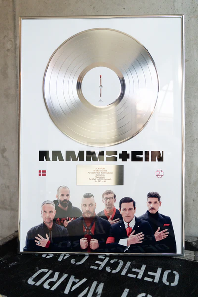File:platinum-danemark-paul 1.jpg