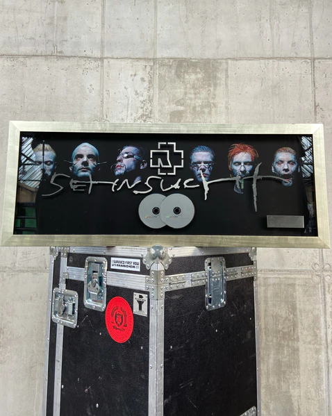 File:PAUL Sehnsucht Multi-Platinum.jpg