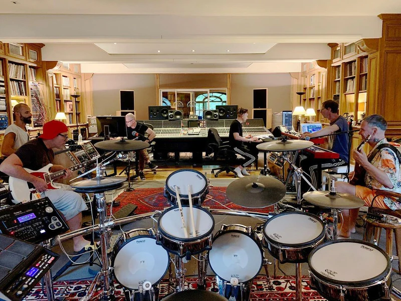 File:BandAlbum8.jpg