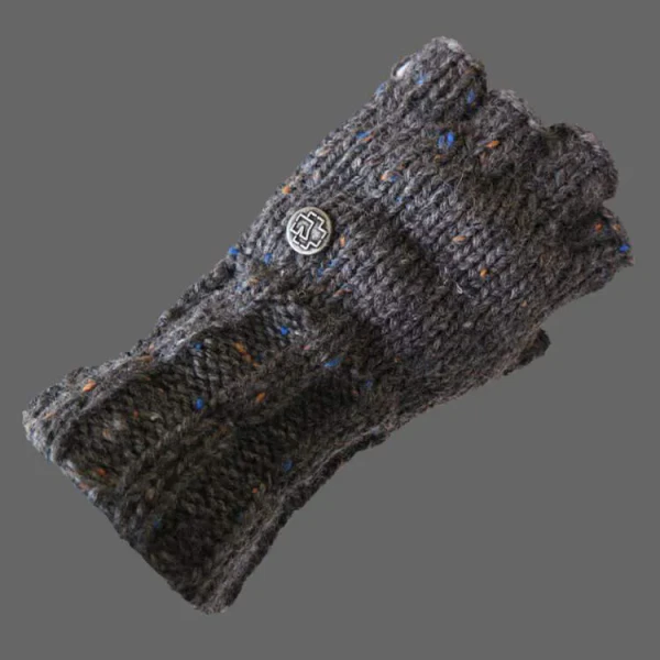 File:merch 1253 3.webp