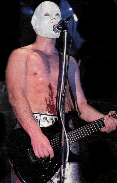 File:Richard1997.05.06mask.jpg
