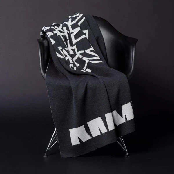 File:merch 1457 4.webp