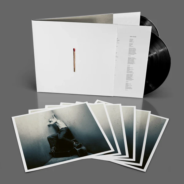 File:merch 1722 1.webp
