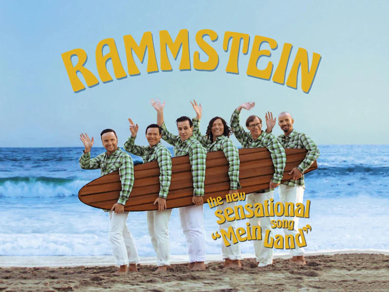 File:Digital Booklet Mein Land 1.png