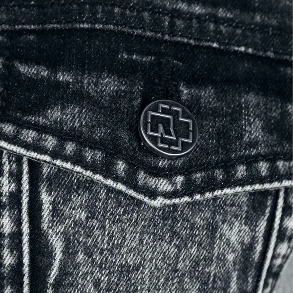 File:merch 3158 5.webp