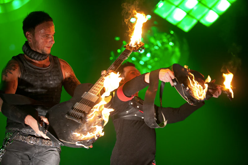 File:11.10.2011band.jpg