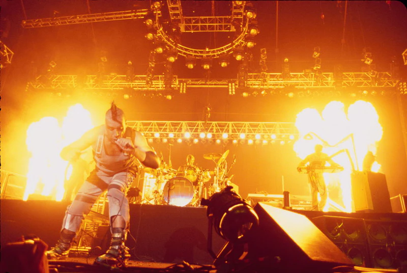 File:29.09.2001band.jpg