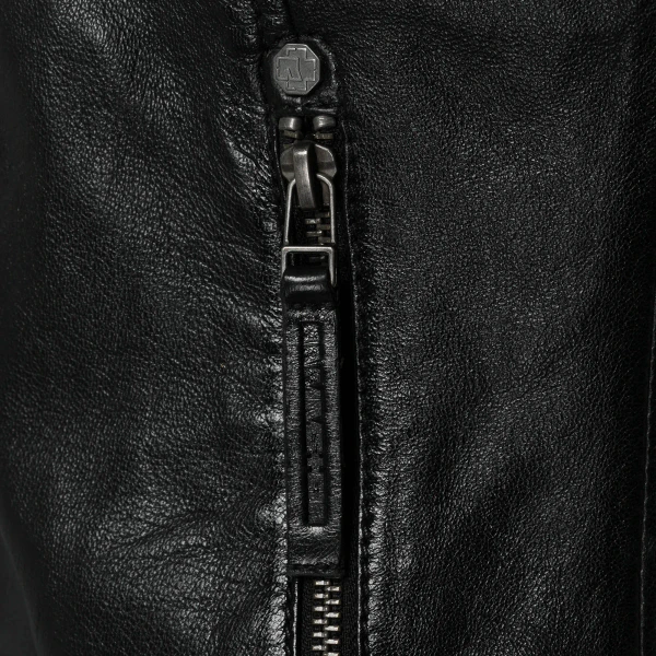 File:merch 2454 7.webp